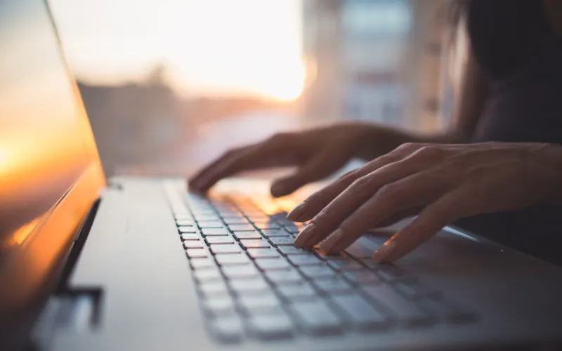 Houston marketing company content writer writing blogs for SEO