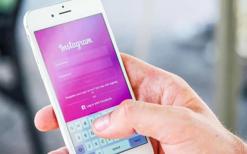 Smartphone displaying log-in page for Instagram social media