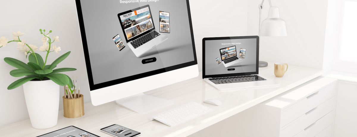 clean computer set up on a responsive website