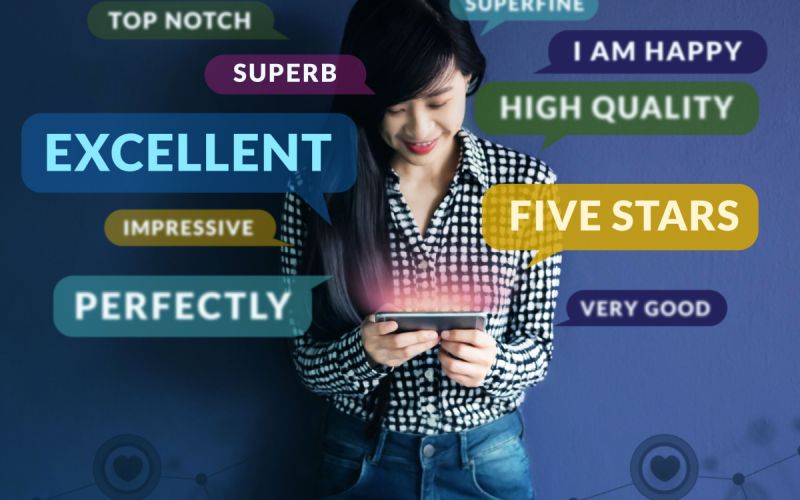 A satisfied customer leaves a glowing review that can be used for digital marketing.