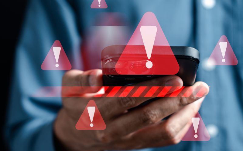 A user being warned away from browsing a website that does not have secure Houston webs design.