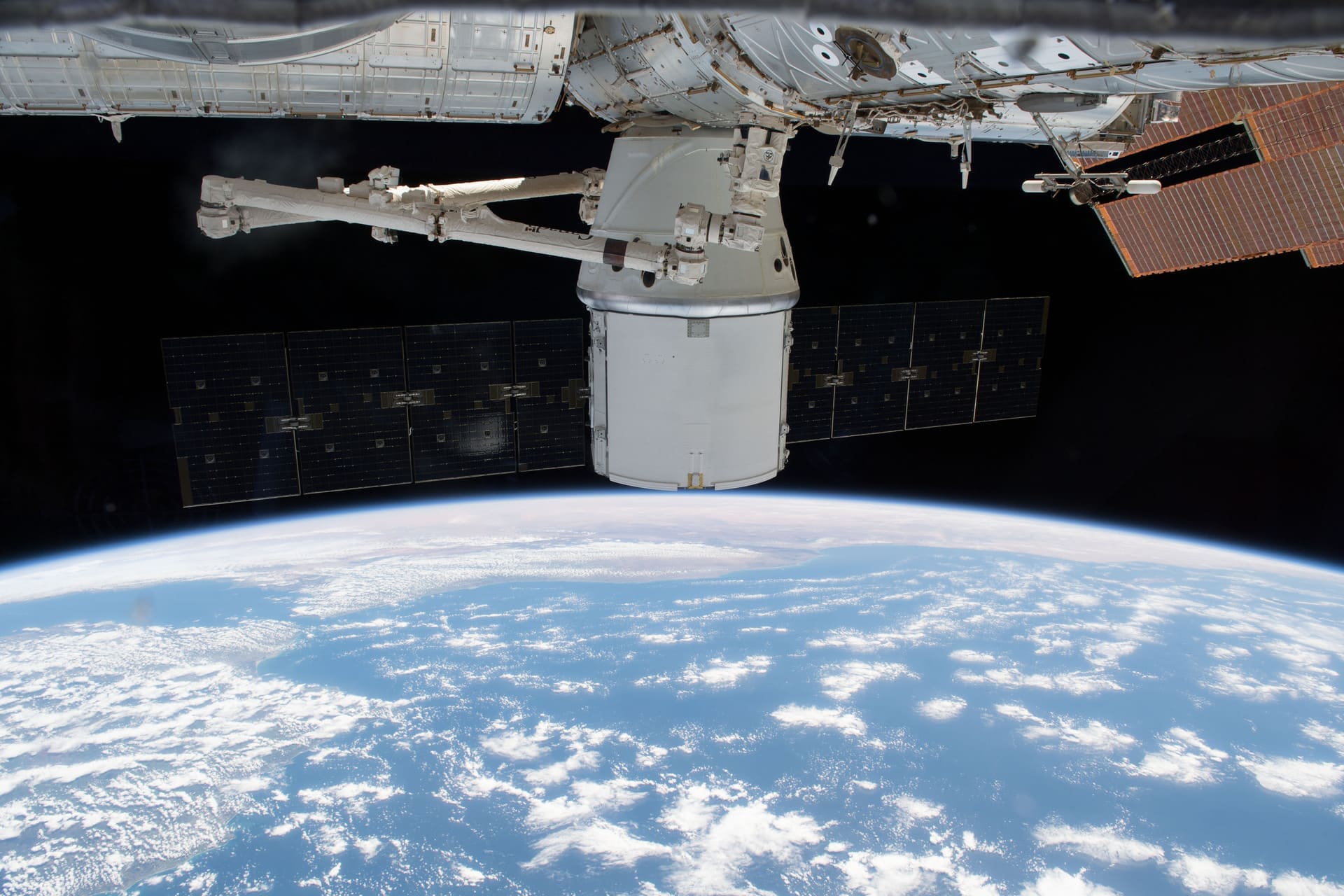 View from the International Space Station orbiting Earth, symbolizing the 'Orbit' phase of achieving brand weightlessness and long-term customer loyalty. View from the International Space Station orbiting Earth, symbolizing the 'Orbit' phase of achieving brand weightlessness and long-term customer loyalty.